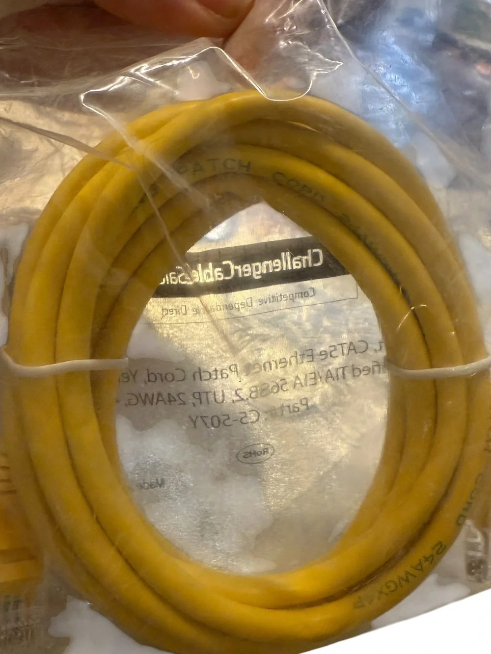 N/A foot yellow
