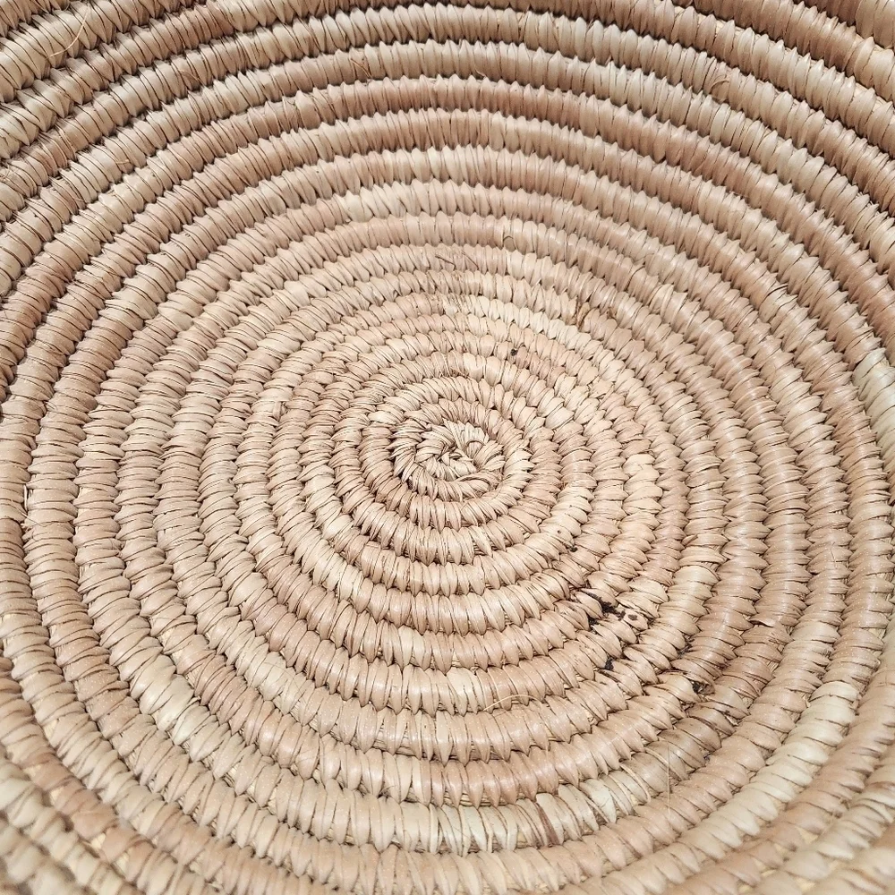 N/A wall grass
