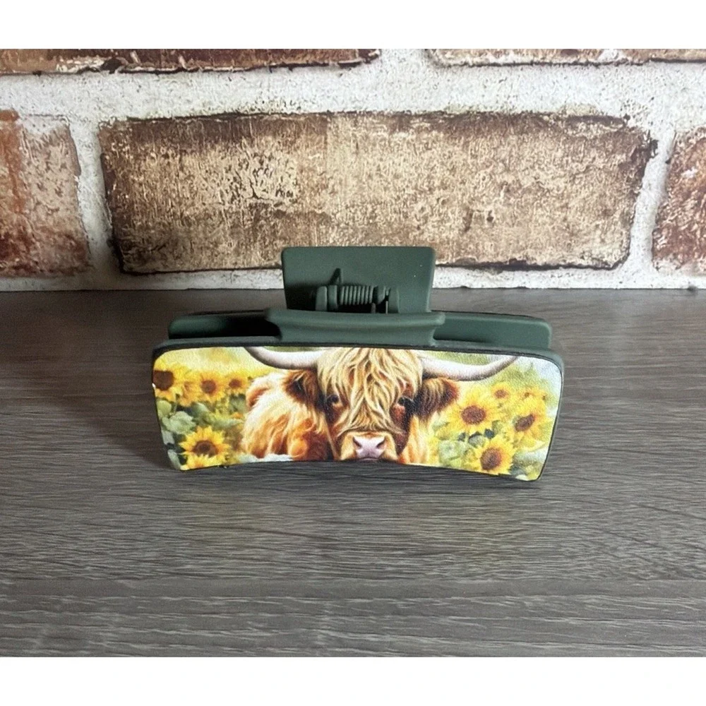NEW Highland Cow Sunflower Large Claw Hair Clip Green Farmhouse Western