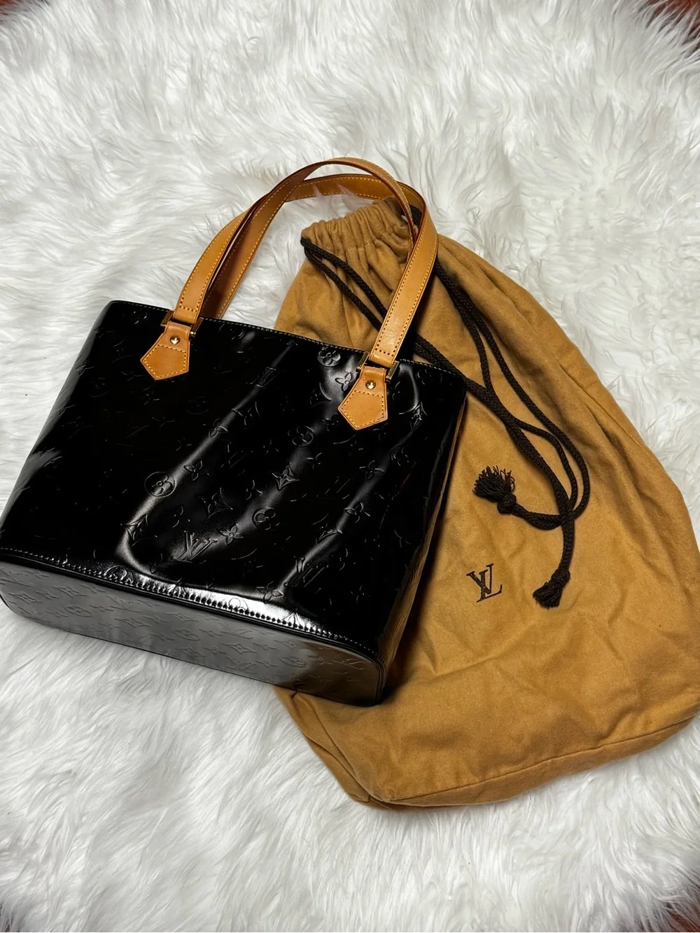 Louis Vuitton authentic louis