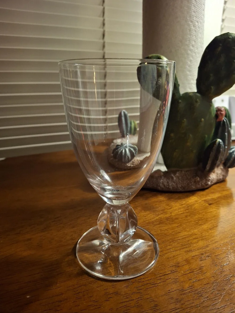 SCHOTT-ZWIESEL Conte Clear Crystal Wine Goblet 5 5/8