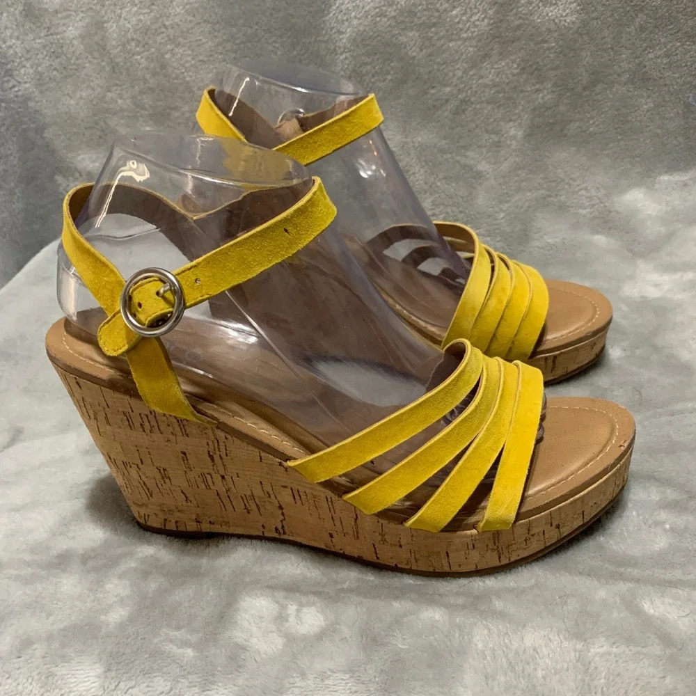 Franco Sarto are closure vibrant
