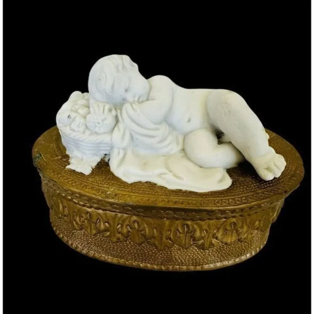 Vintage Sleeping Cherub On Fruit Basket Blanket‎ Porcelain Trinket Jewelry Box