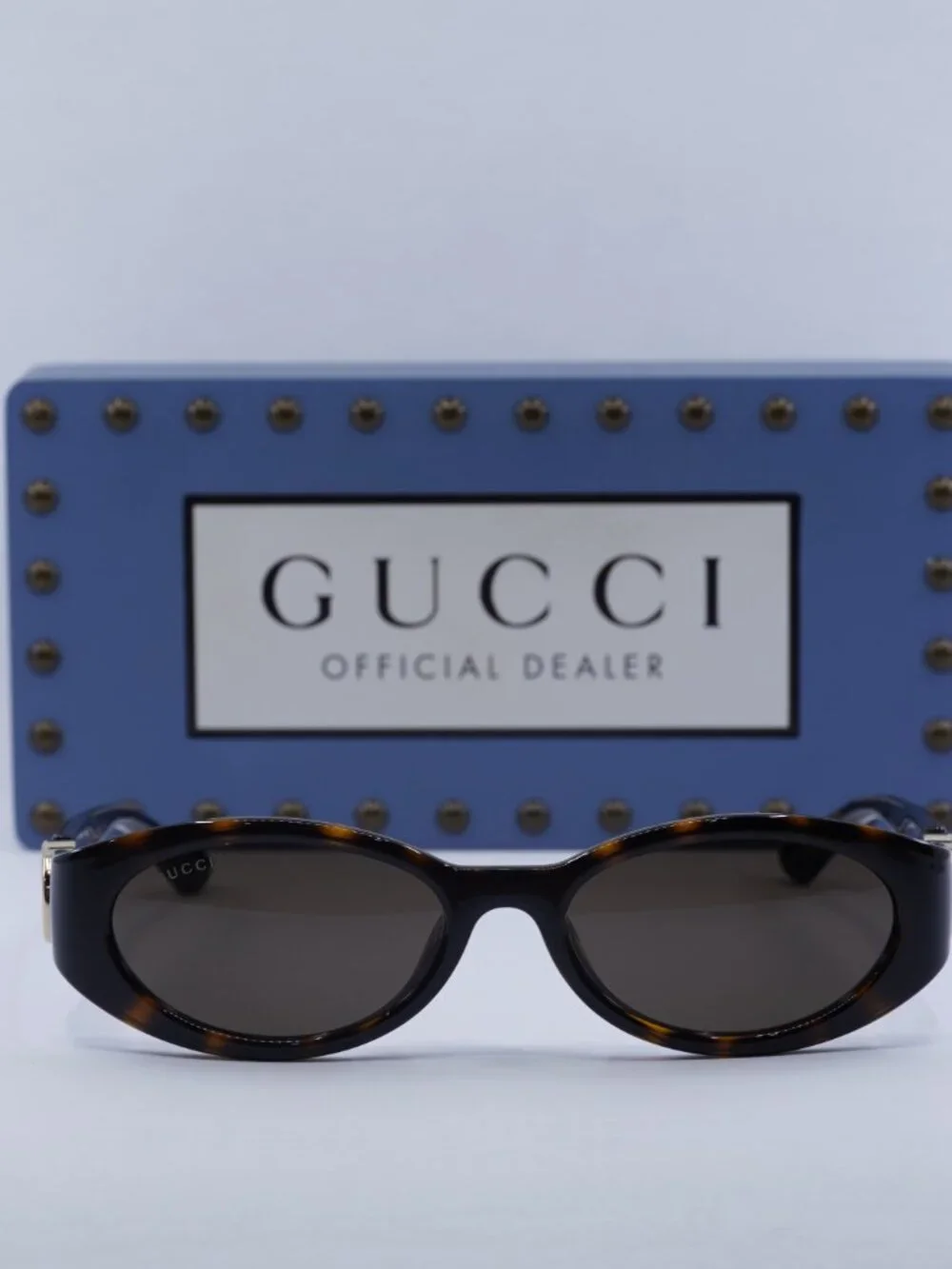 Gucci model gg1662sa