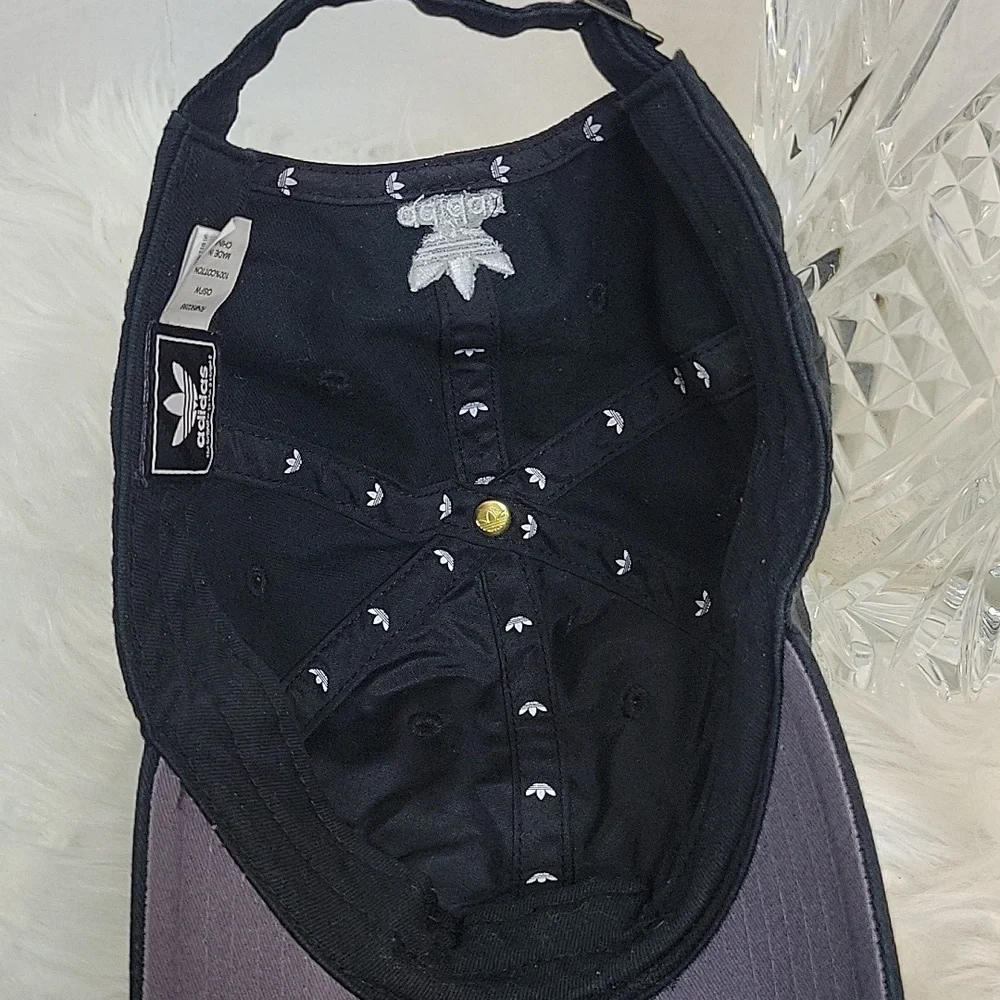 adidas black white