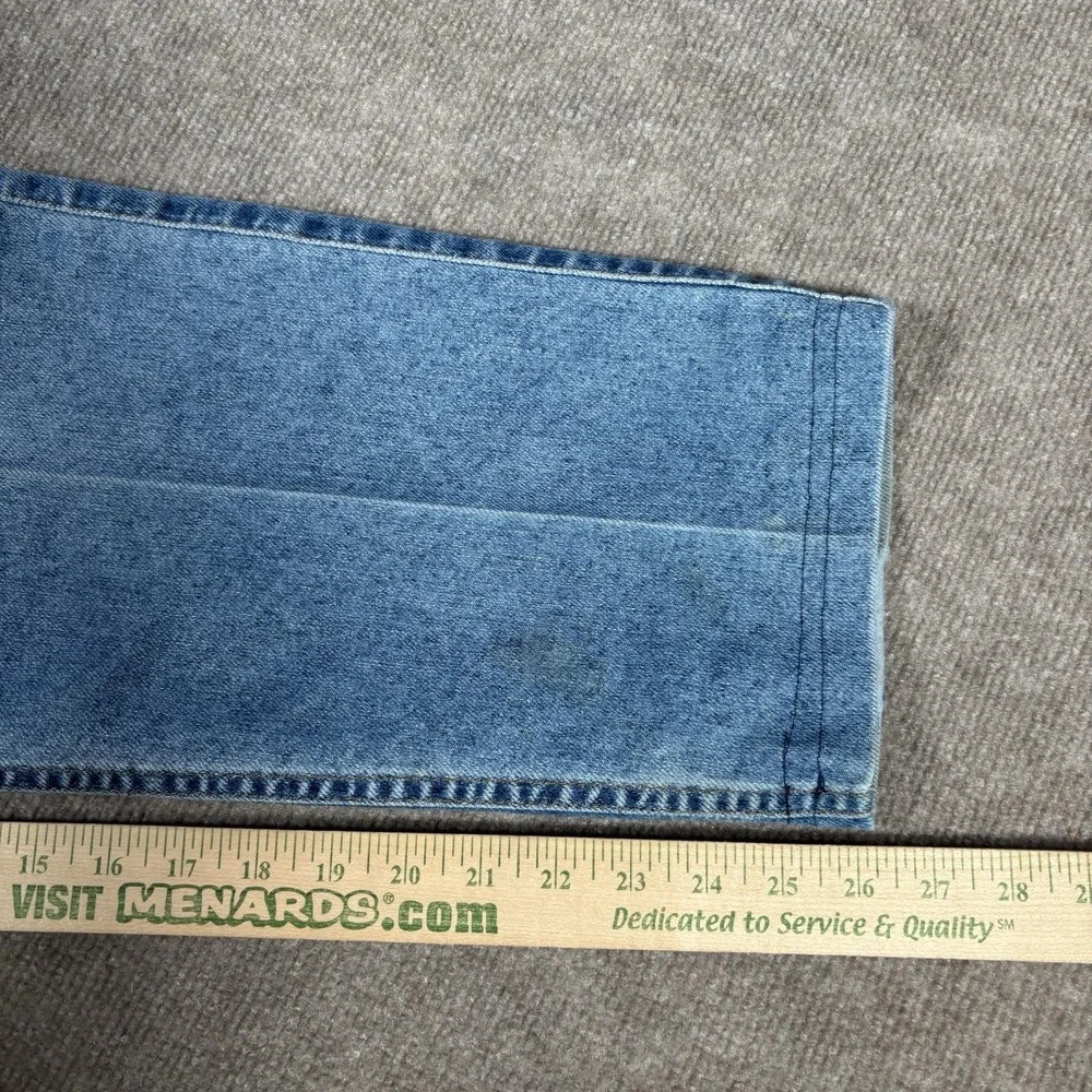 Levis hems light have