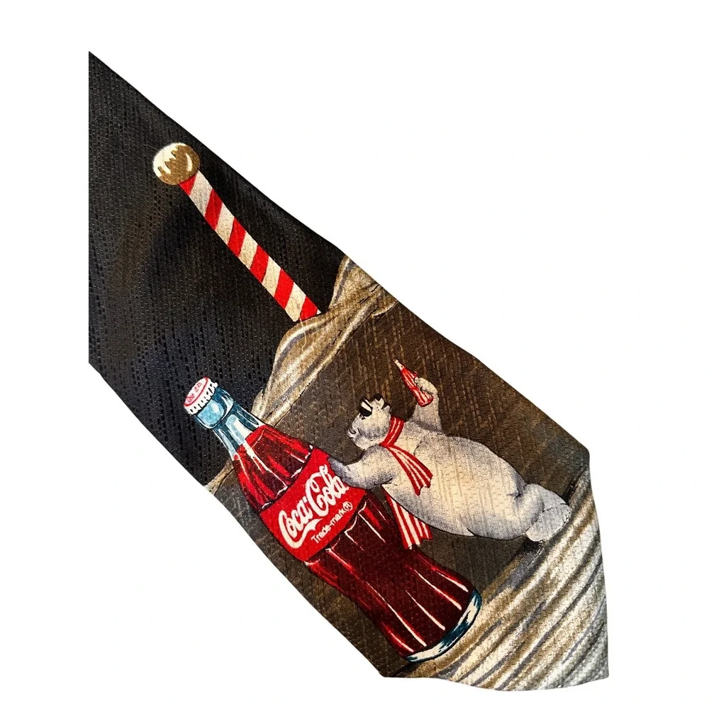 Coca-Cola Necktie Black Polar Bear Holiday Winter Scarf‎ Glass Bottle Polyester