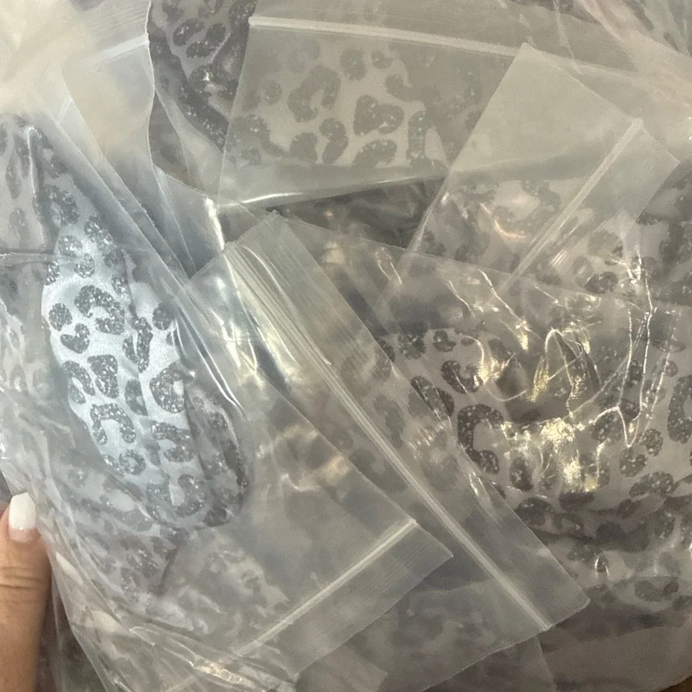 64 TOTAL SILVER WHITE CHEETAH LEOPARD ANIMAL PRINT SATIN HAIR SCRUNCHIES NEW