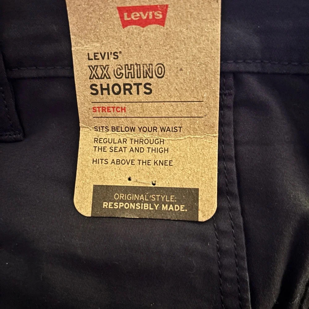 Levis levi signature