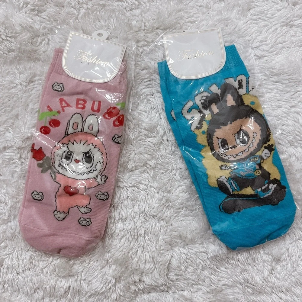 Labubu Character Socks Bundle 2-Pack Cherry Love Skater Blue Pink Pop Mart New