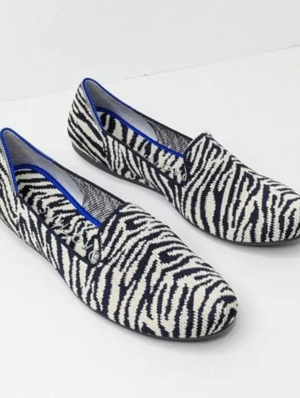 Rothys signature retired