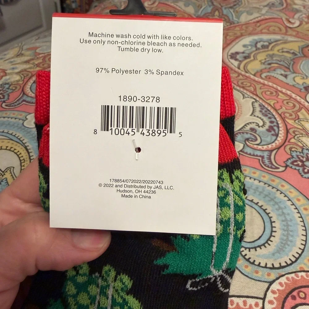 Holiday Novelty Socks get into