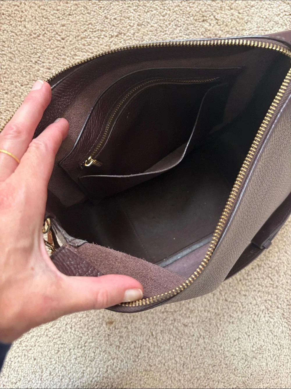 Cuyana pebbled leather