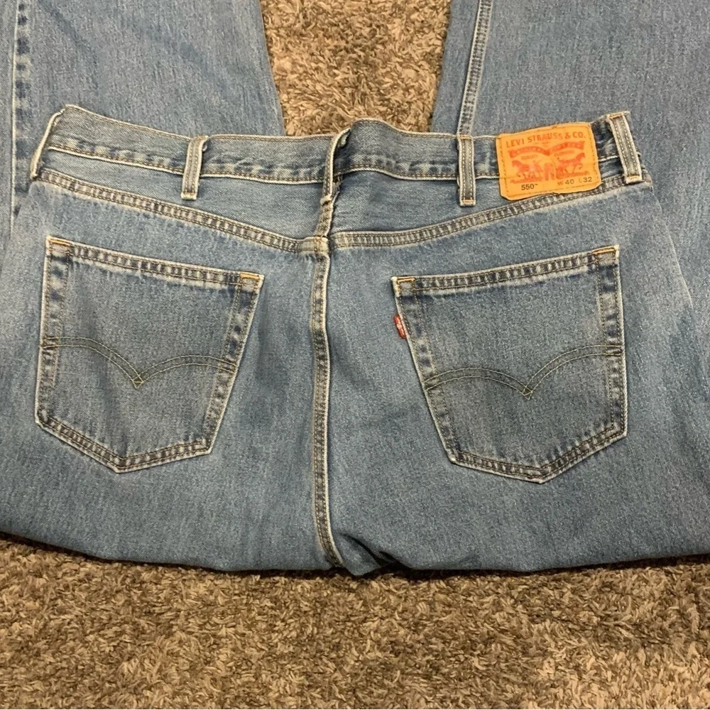 Levis size 40x32