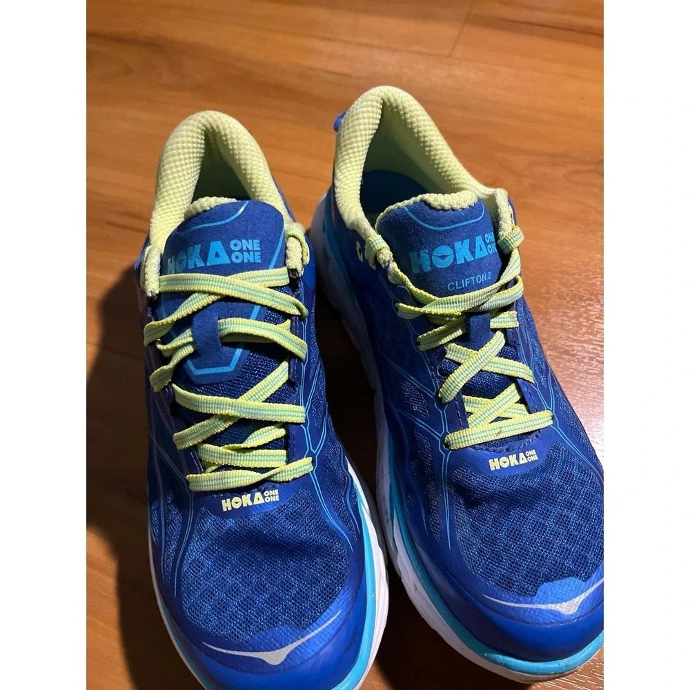 Hoka One One size good