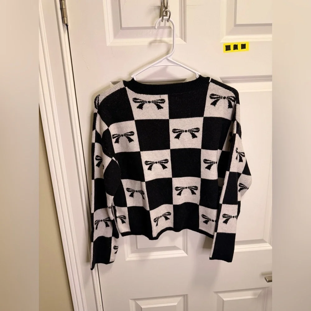 Youth Girls Happily Grey Crewneck Sweater