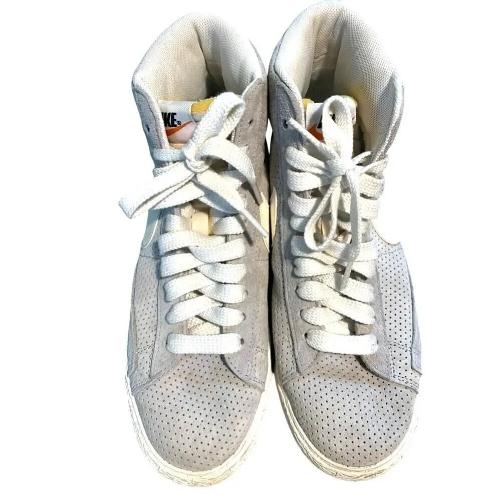 Nike excellent very
