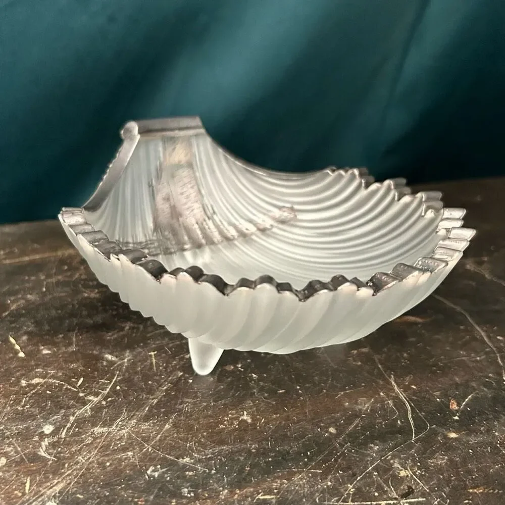 Westmoreland vintage frosted