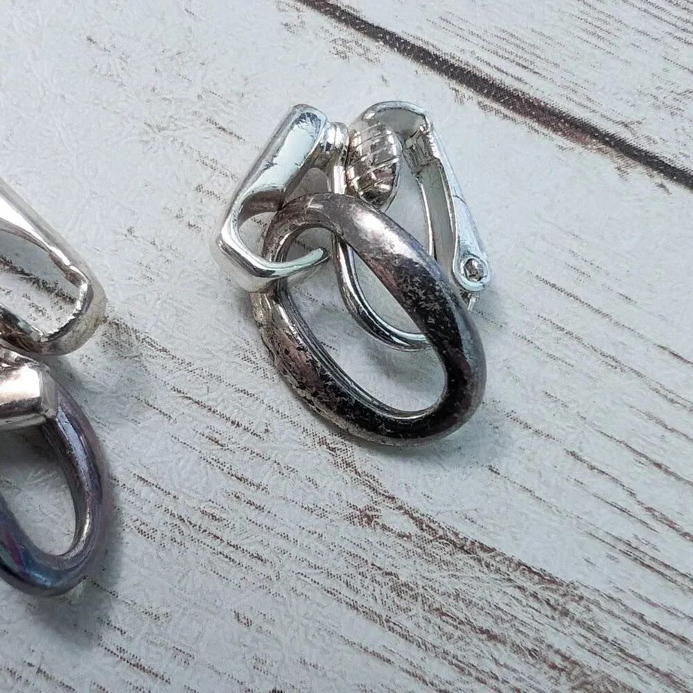 Vintage clip earrings