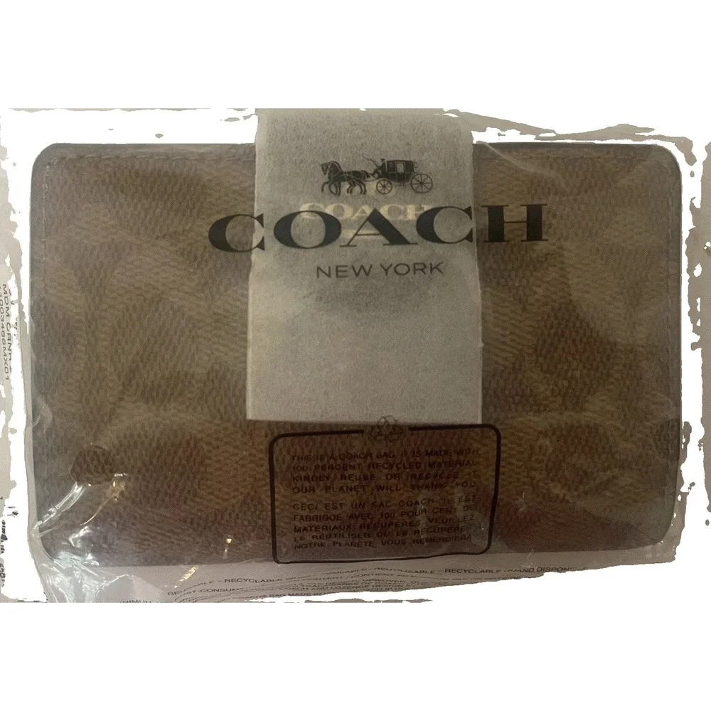 Coach medium corner
