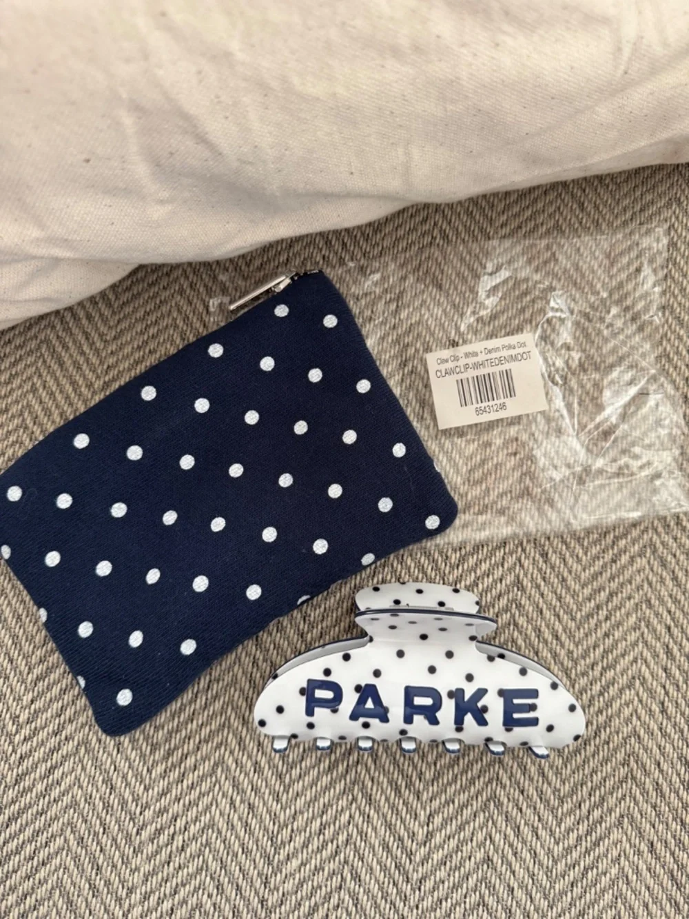 Parke Polka Dot Claw Clip Set of 3 Denim Blue White Black Hair Accessories w bag