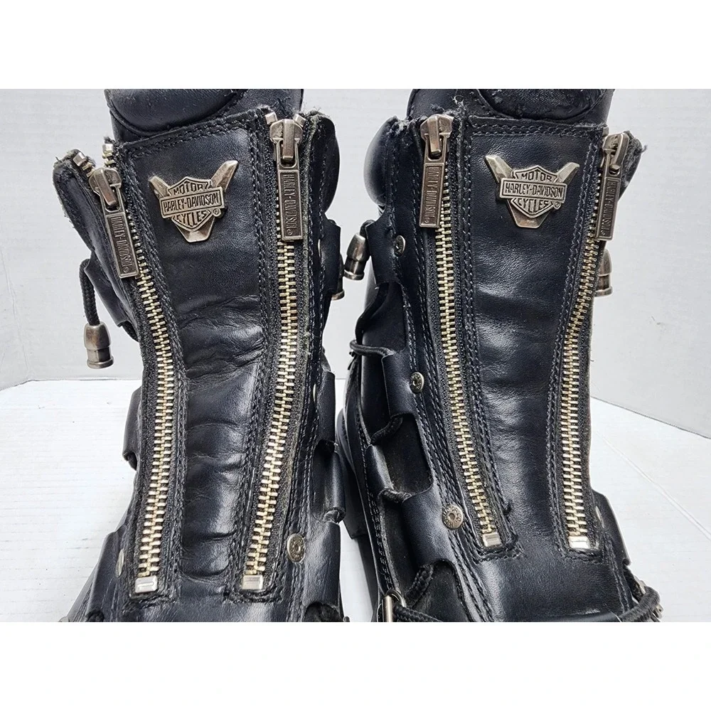Harley-Davidson leather finish