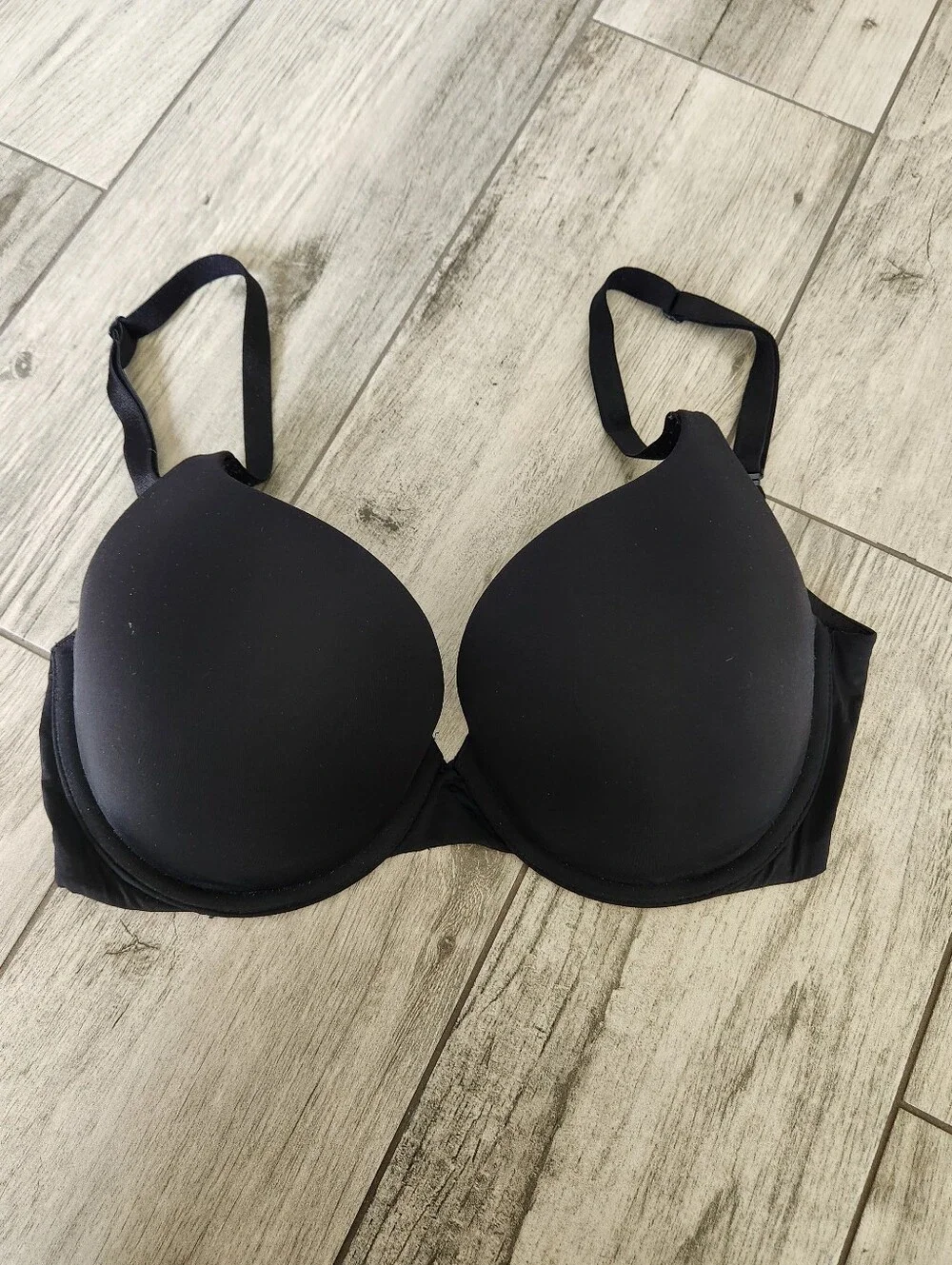 Victorias Secret classic victoria’s