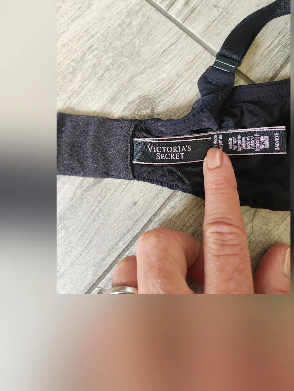 Victorias Secret classic victoria’s