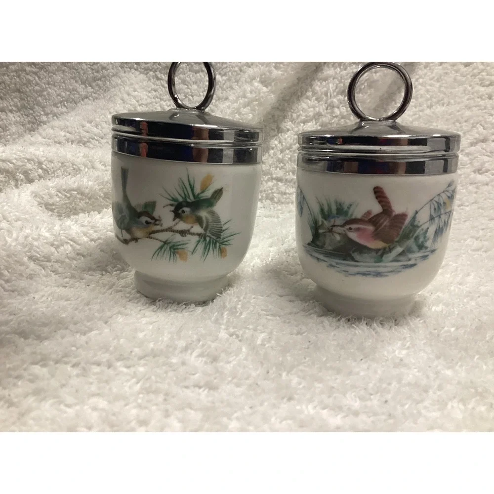 Unbranded vintage ceramic