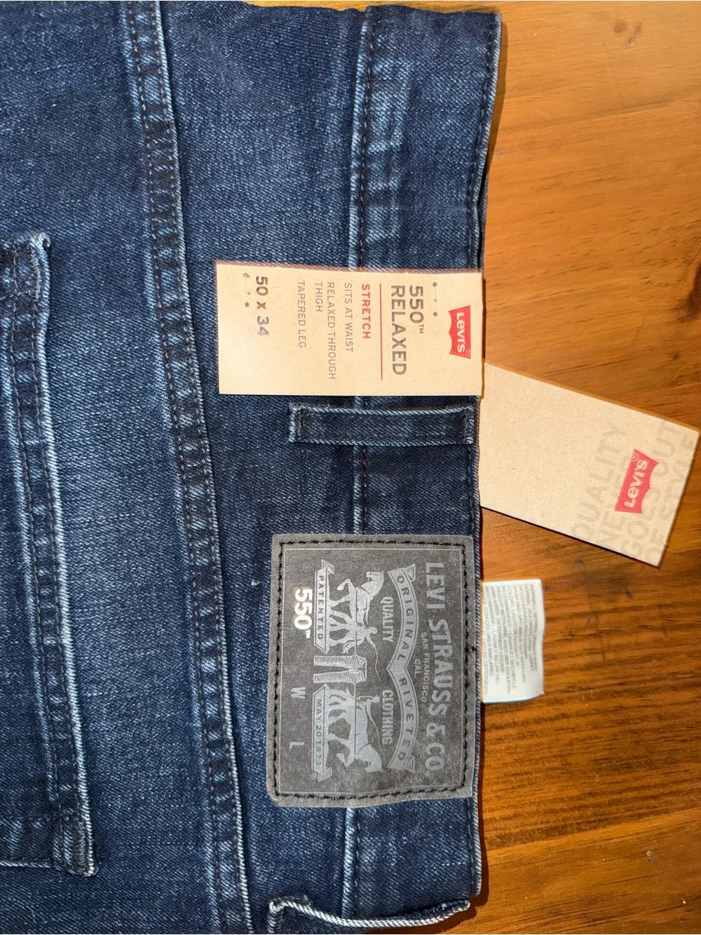 Levis levi relaxed