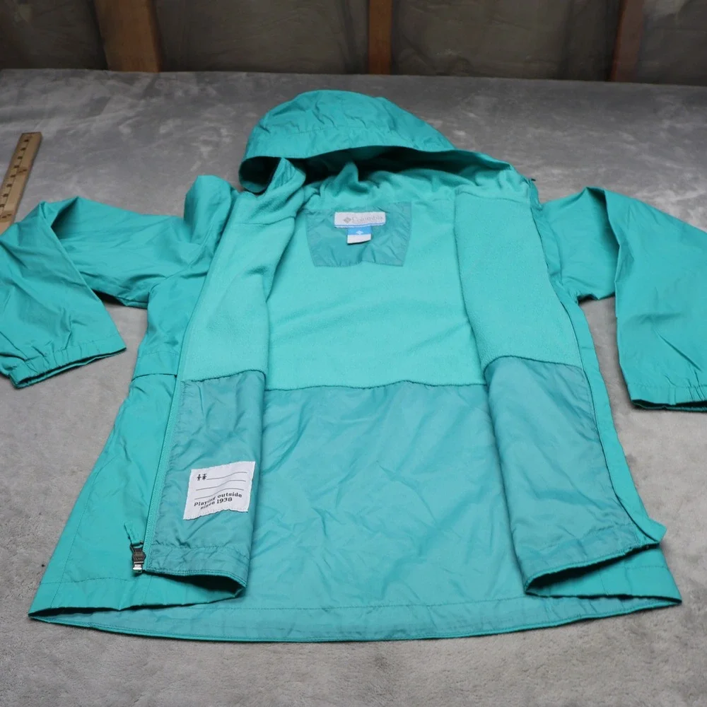Columbia this windbreaker