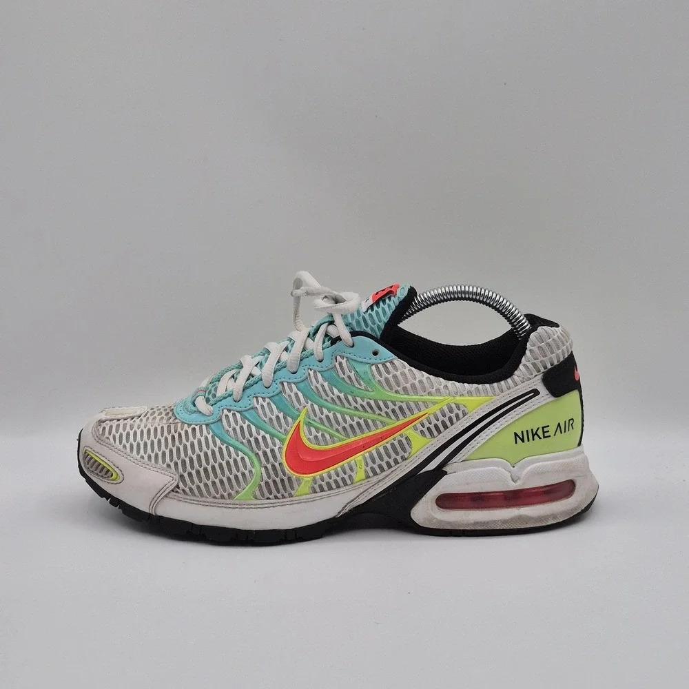 Nike textile gym heel