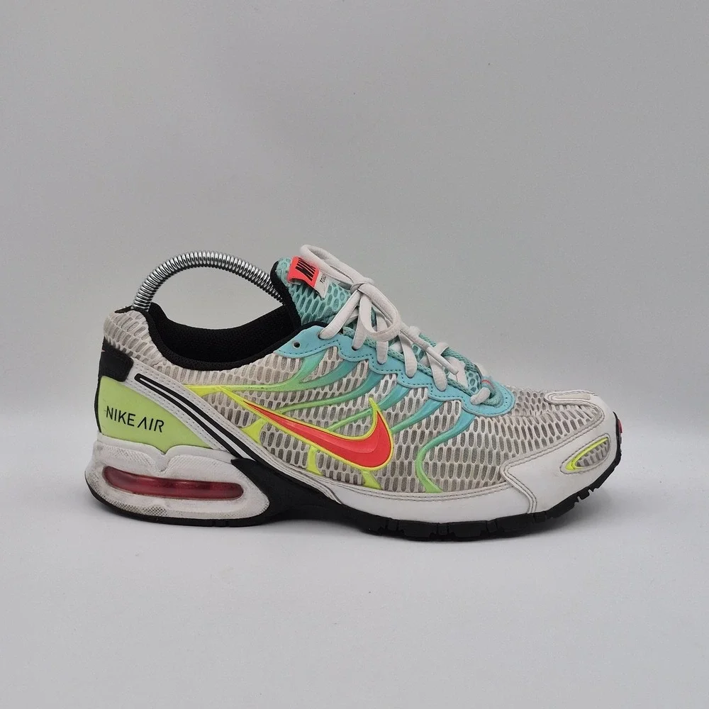 Nike branding notes gray