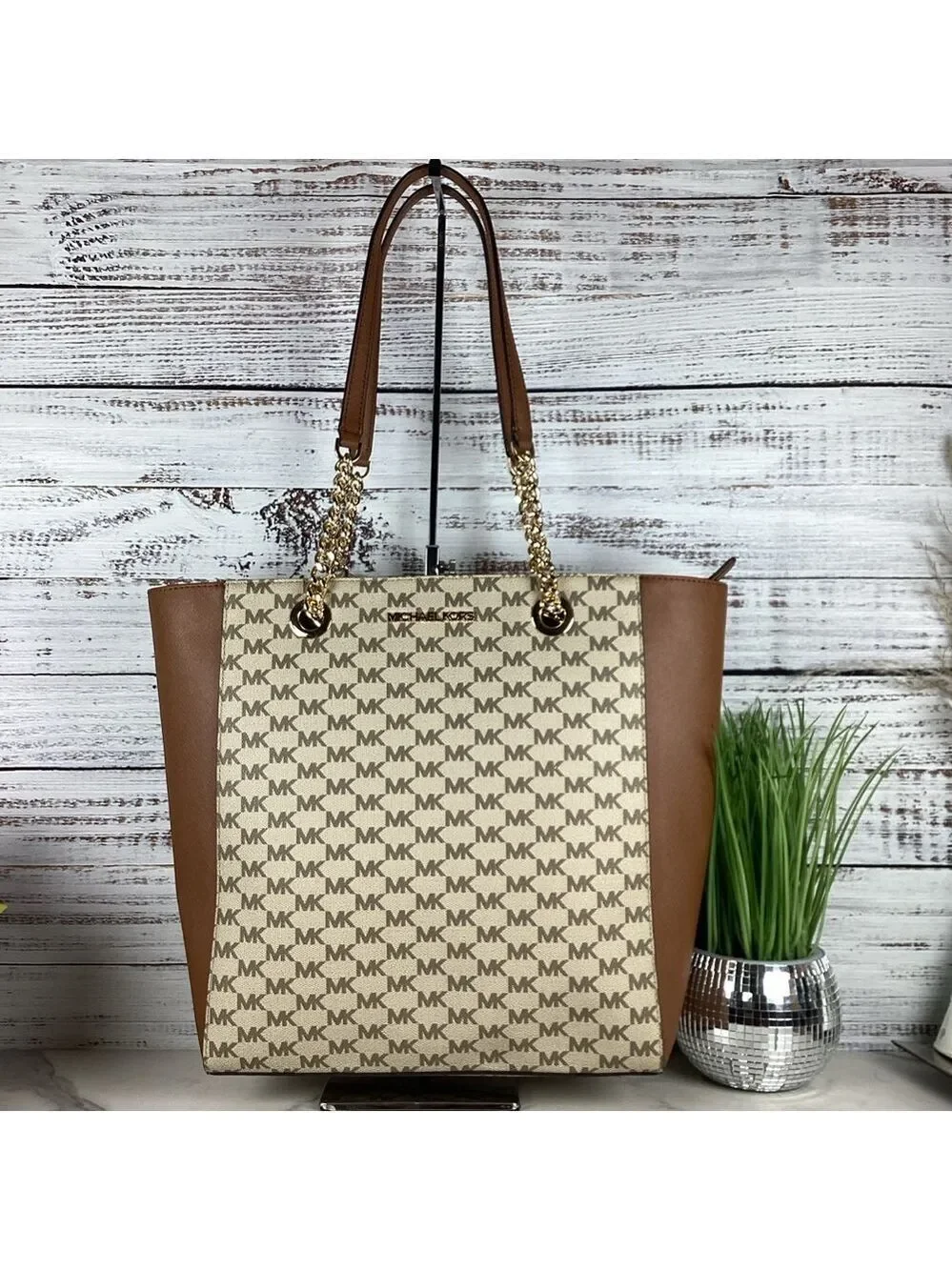 MICHAEL Michael Kors 5guj new