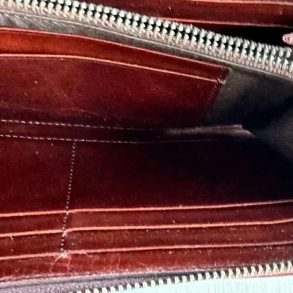 Bugatti vintage leather