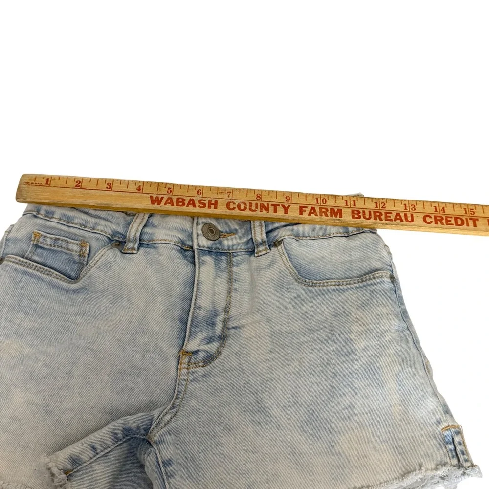 Hudson Jeans measurements are
