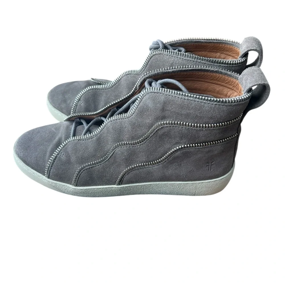 Frye classic suede