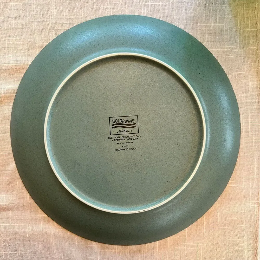 Noritake beautiful colorwave