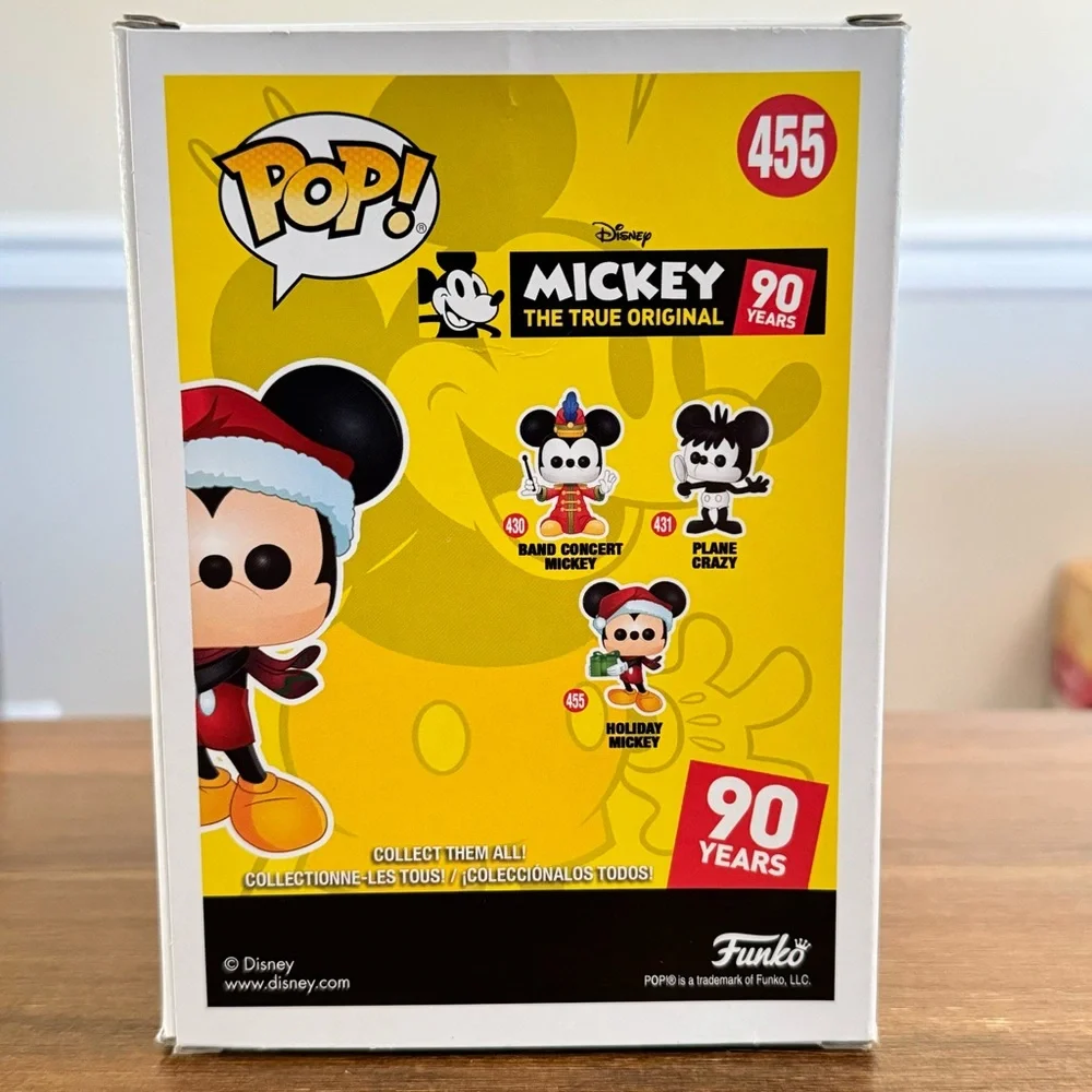 Funko Holiday Decor Mickey Mouse Red‎ and Green