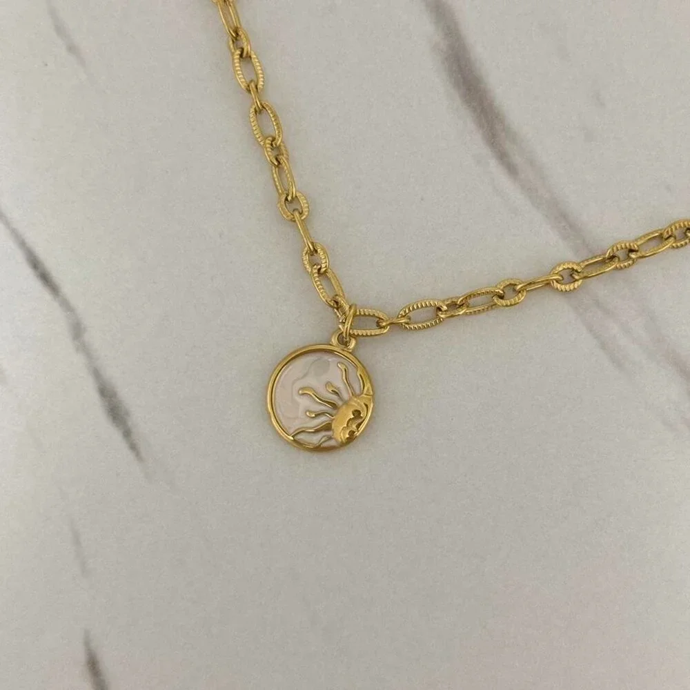 Sku 0437 vintage gold‎ chain necklace With a moon stone pendant stainless steel