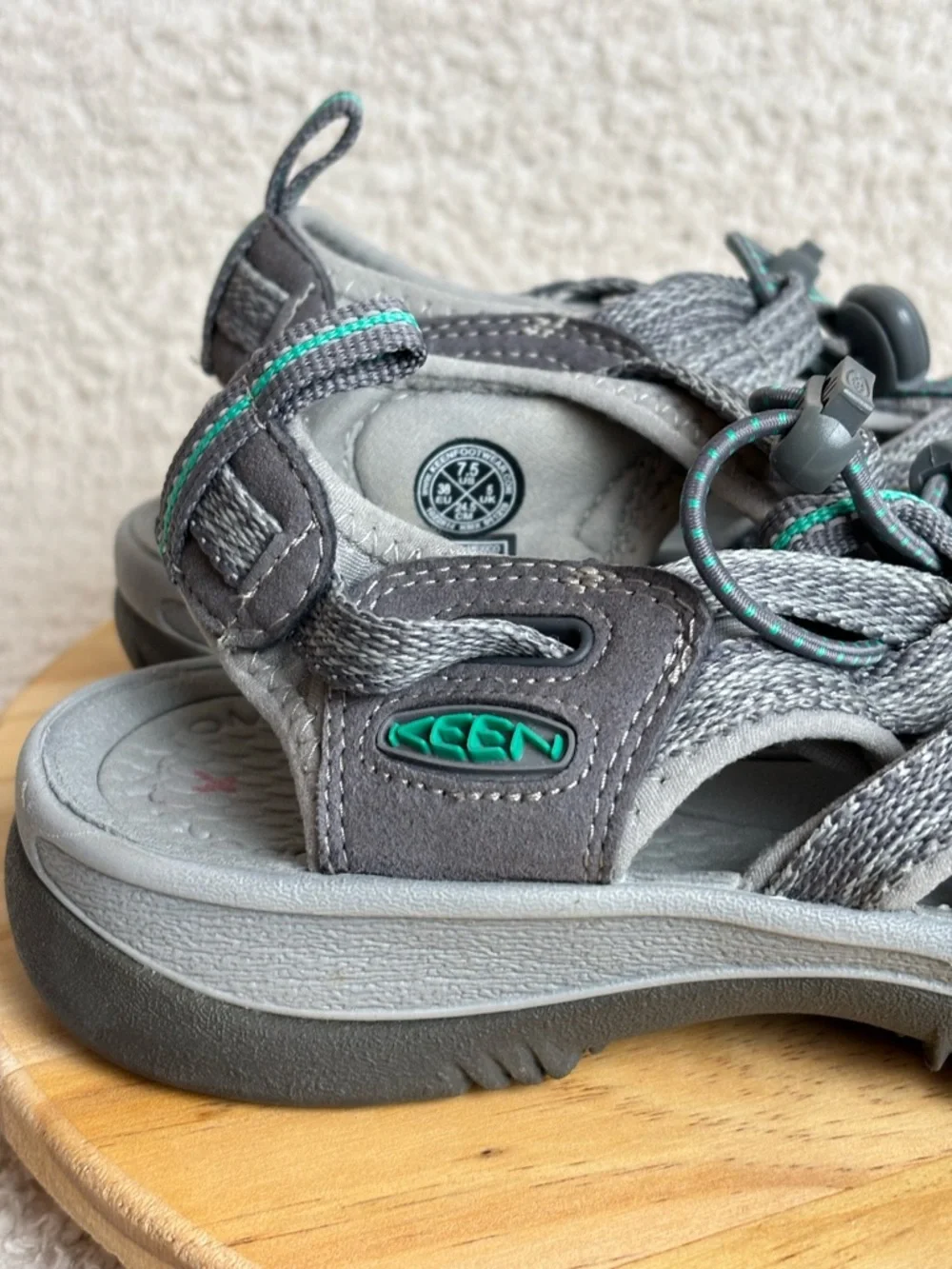 Keen sandals womens