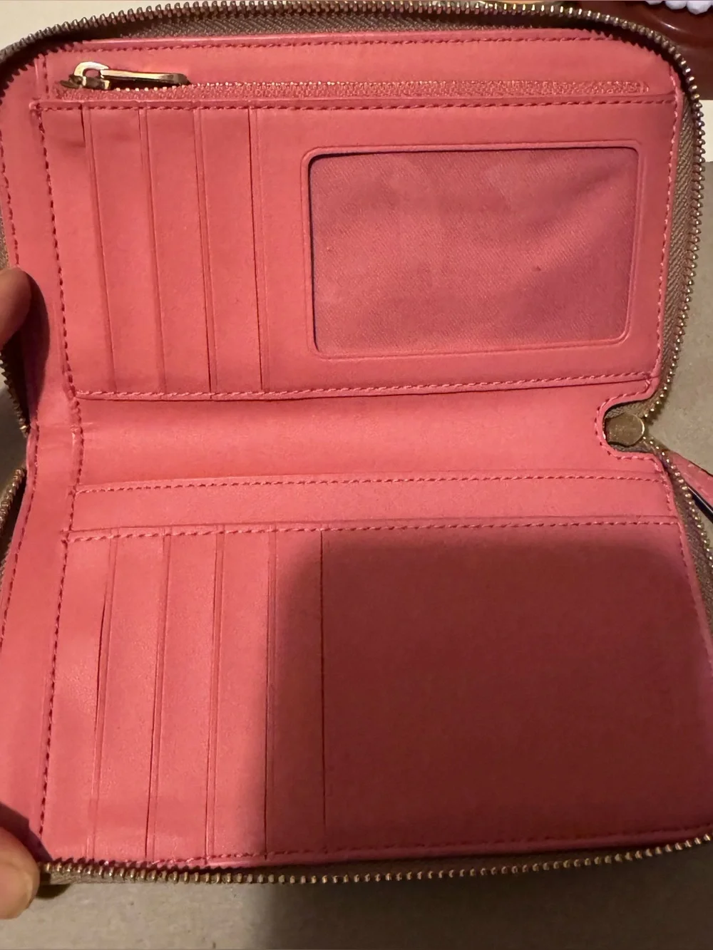 N/A card slots