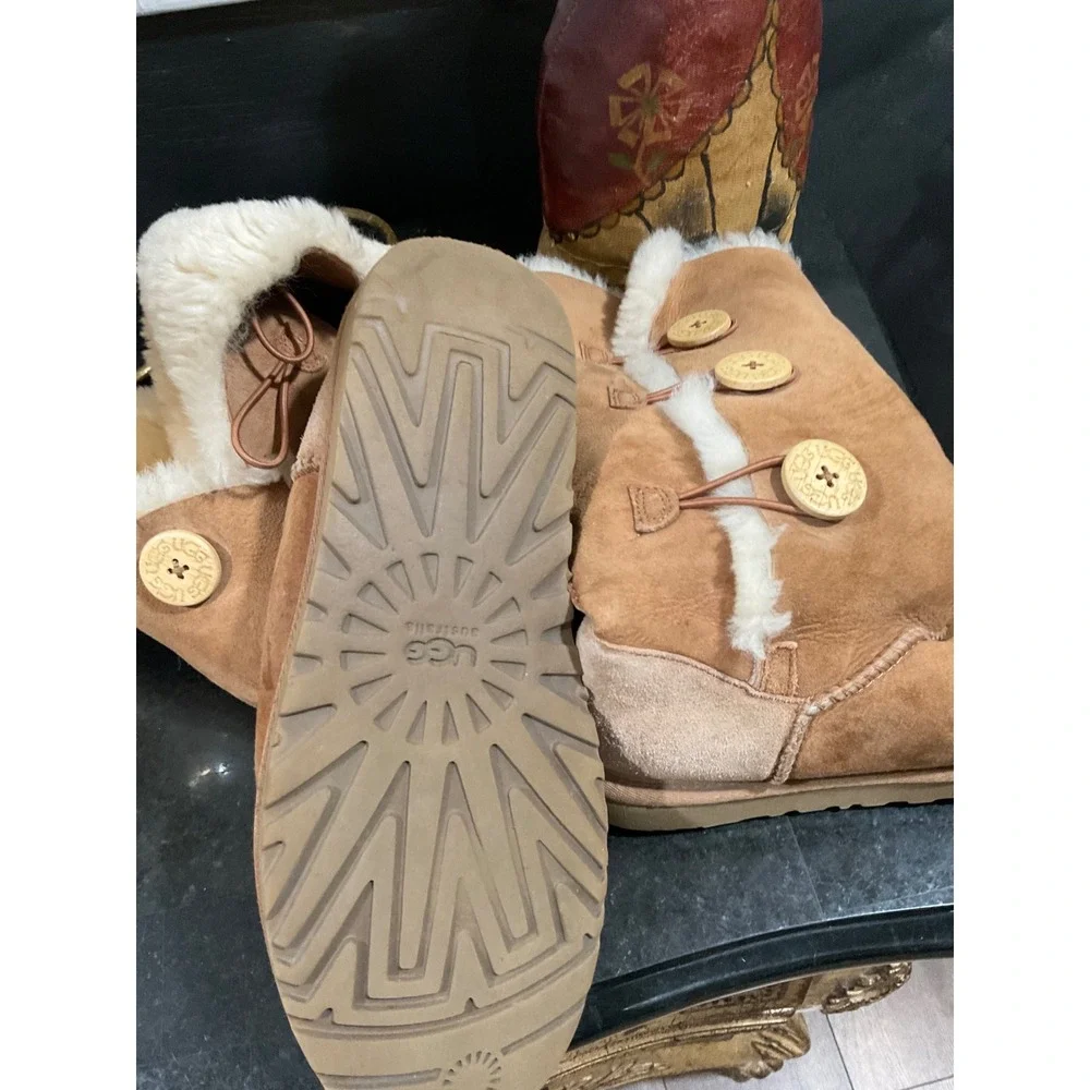 UGG australia bailey