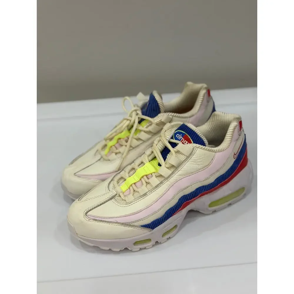 Nike preowned excellent