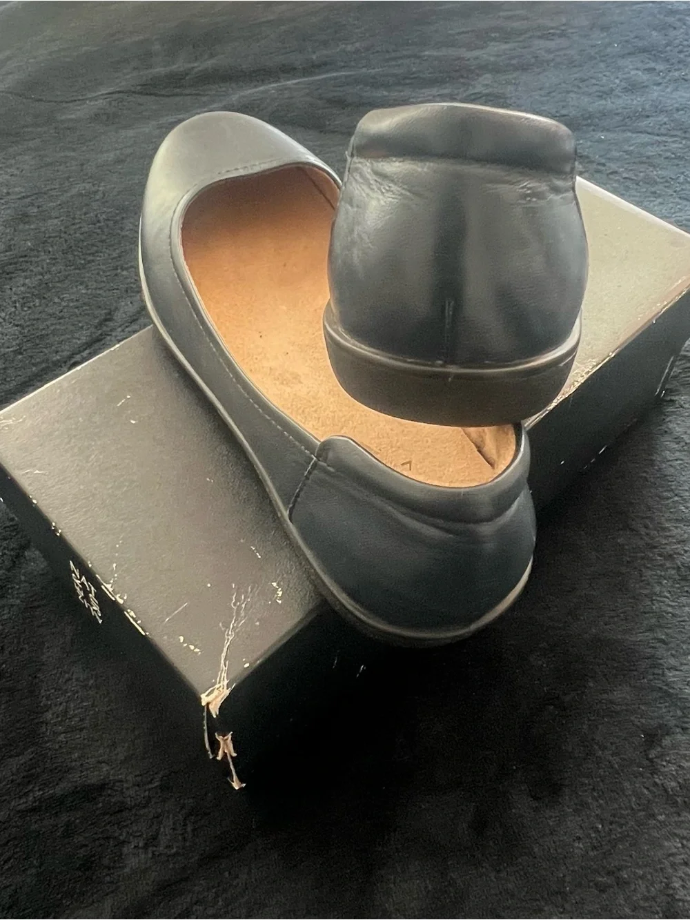 Naturalizer sleek leather