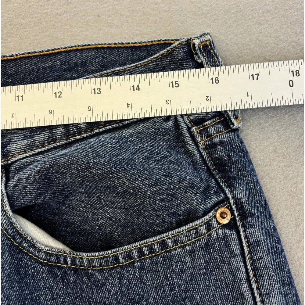 Levis levi 550