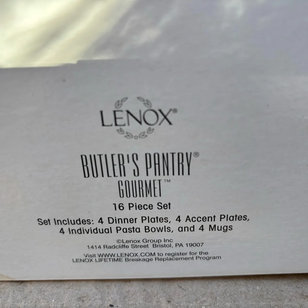 Lenox elegant butler