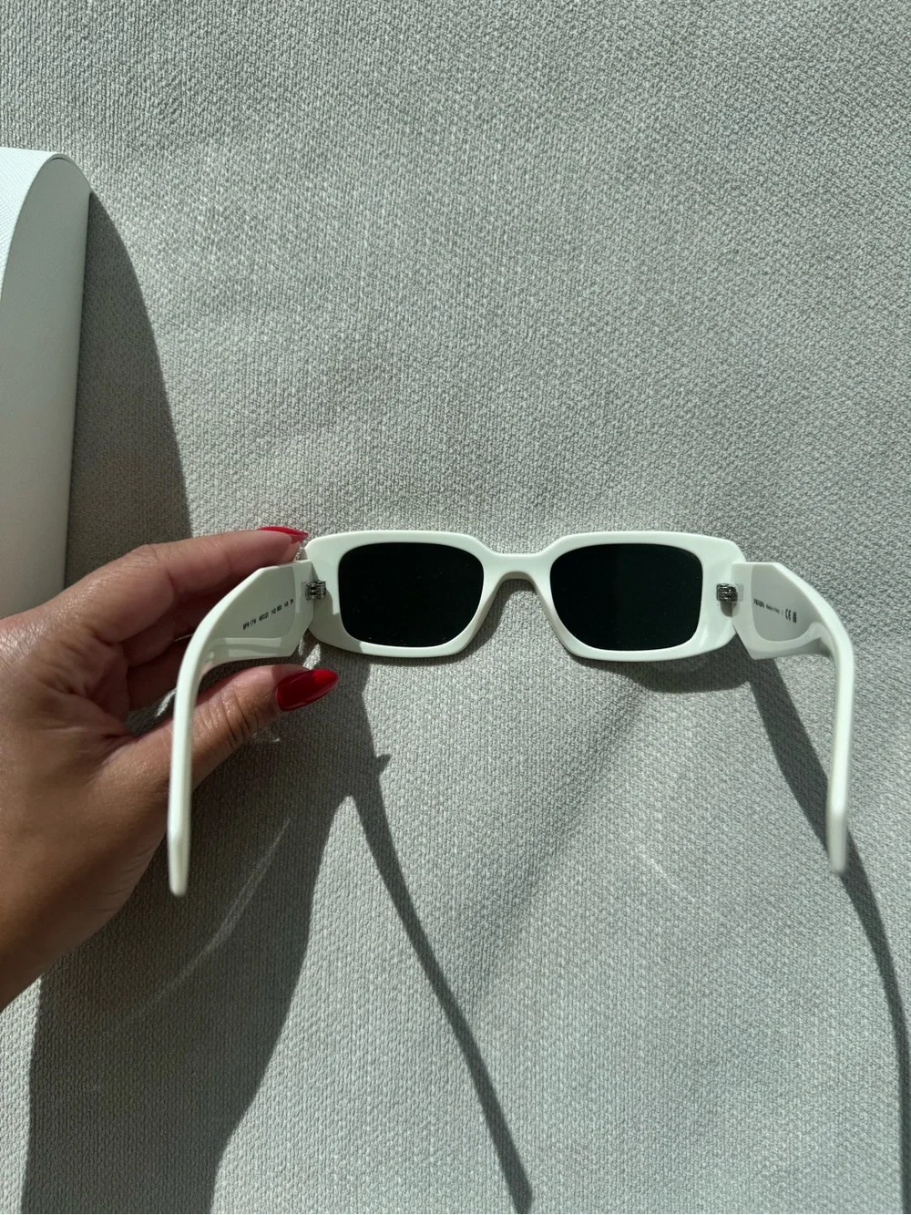 Prada use lenses