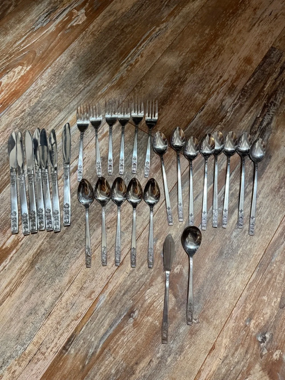 N/A elegant silver