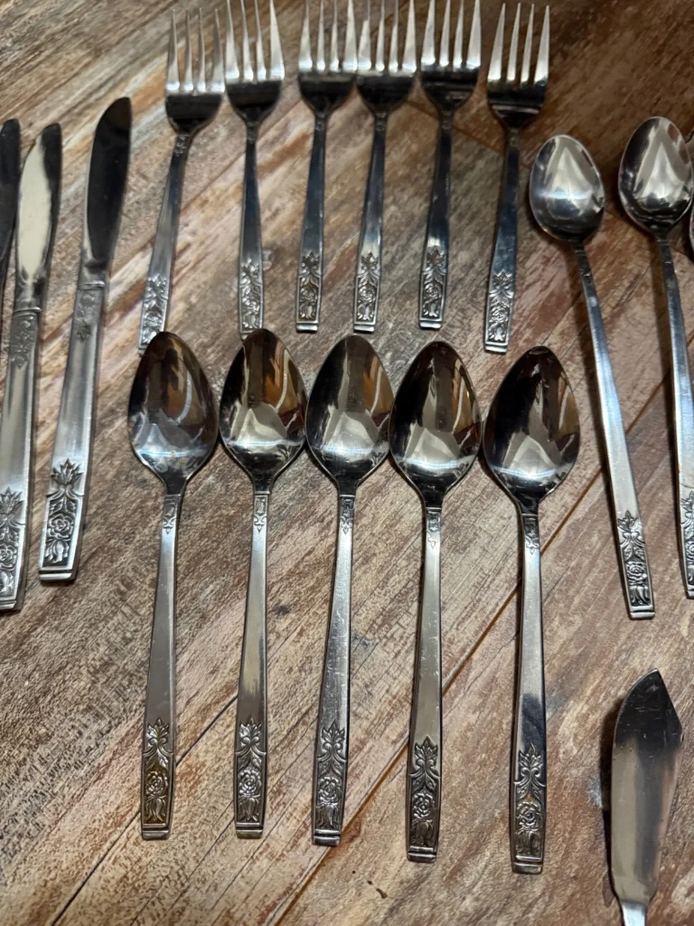 N/A elegant silver